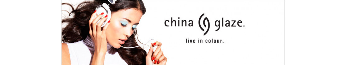Catalogo di China Glaze, gamma completa di smalti per unghie da chiari a scuri e trattamenti